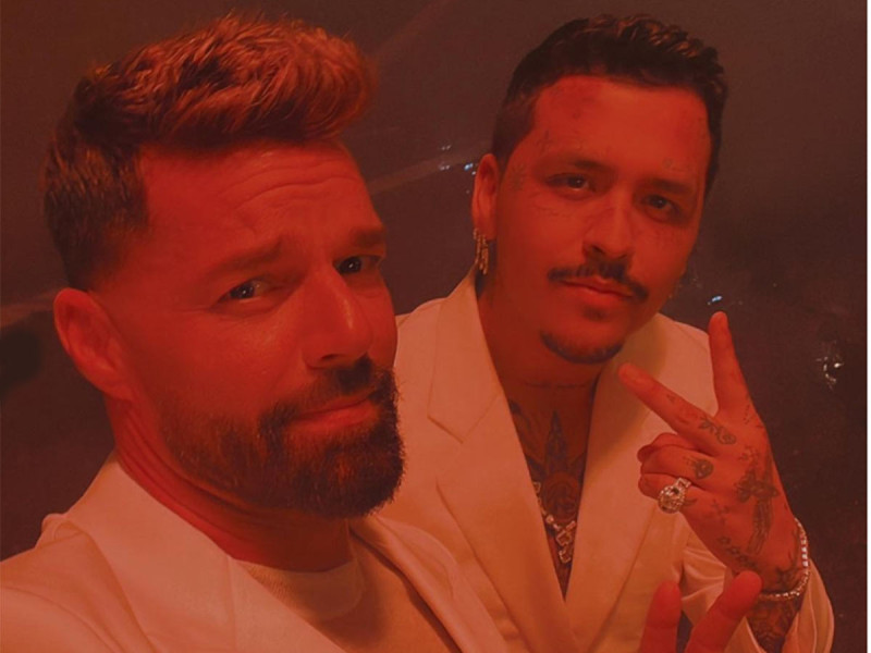 Ricky Martin y Christian Nodal lanzan ‘misterioso’ mensaje para sus fans